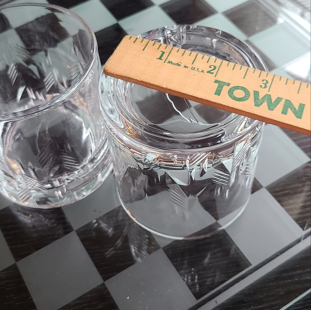 Whiskey glasses for sale 2 total - Picture 7 of 7
